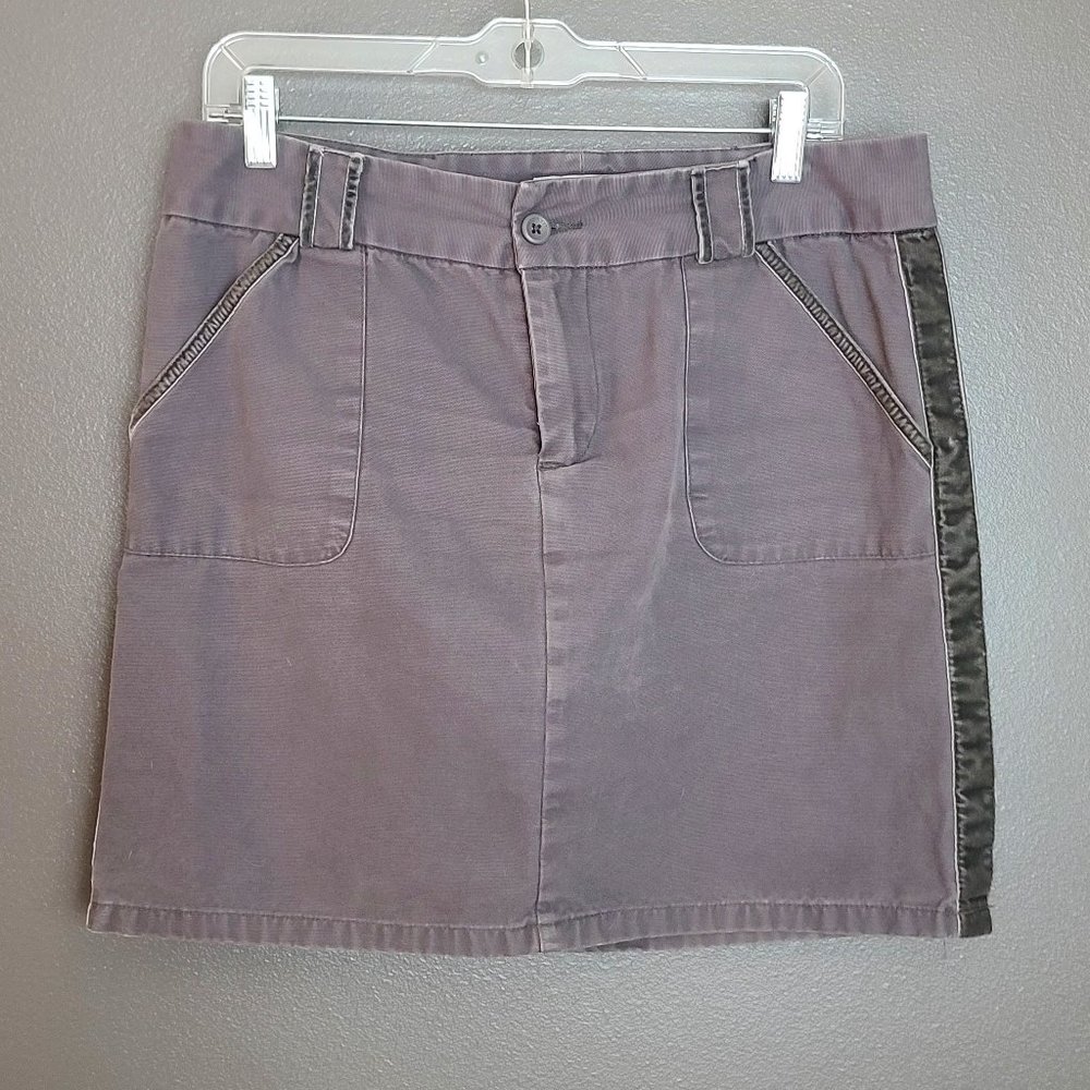 Vintage Old Navy Brand Grey Velvet Side Stripe Mini Khaki Skirt